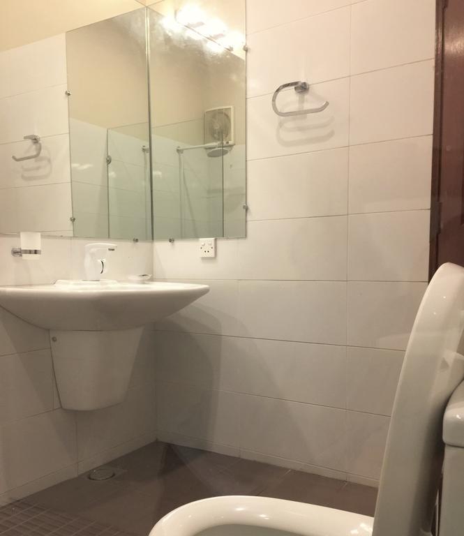 Star Guest House Karacsi Kültér fotó